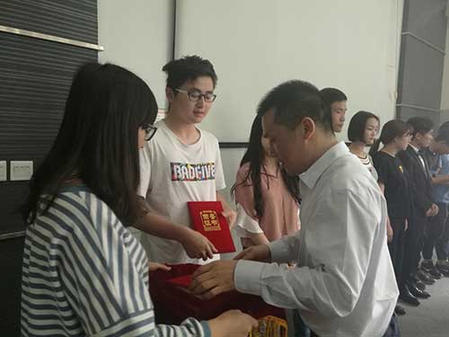 电子科技大学最高金额奖学金——“世强奖学金”颁奖仪式顺利举行