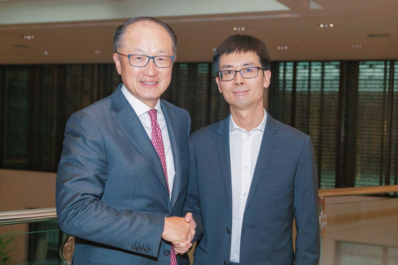 世界银行行长金墉与京东金融CEO陈生强举行会谈