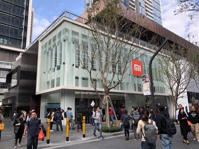 小米:实体店今年一定开到十家 开拔至桃园宜兰