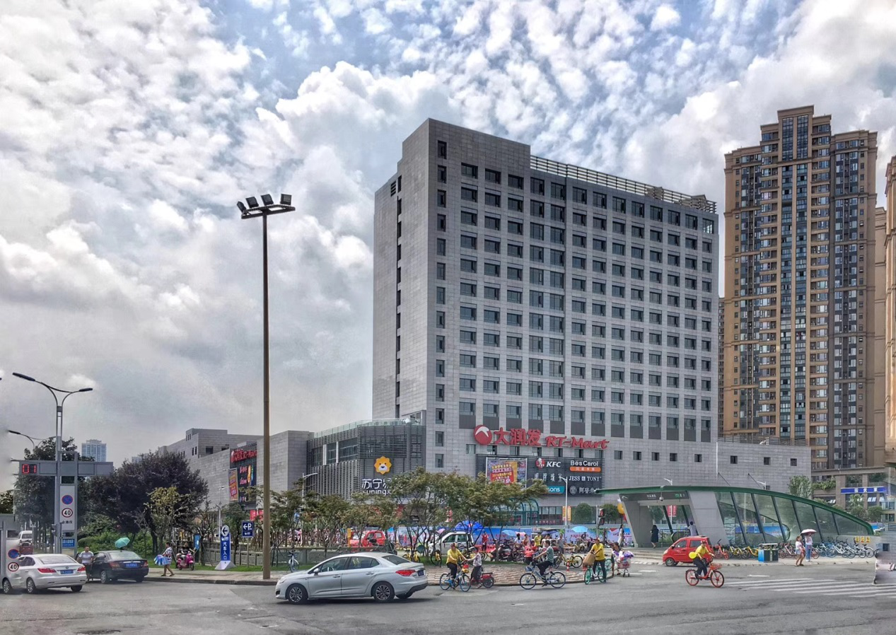 苏宁易购牵手大润发开启“赋能”，成都地区首店开业