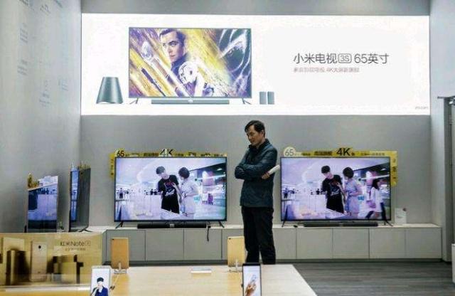 一年卖出800多万台，该年轻的电视巨头，已成海信创维的强劲对手