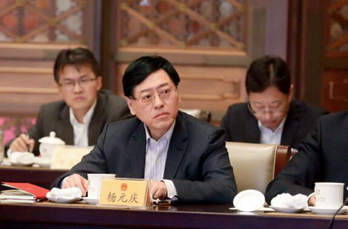 联想集团董事长兼CEO杨元庆：以智能物联网创造“效率红利”