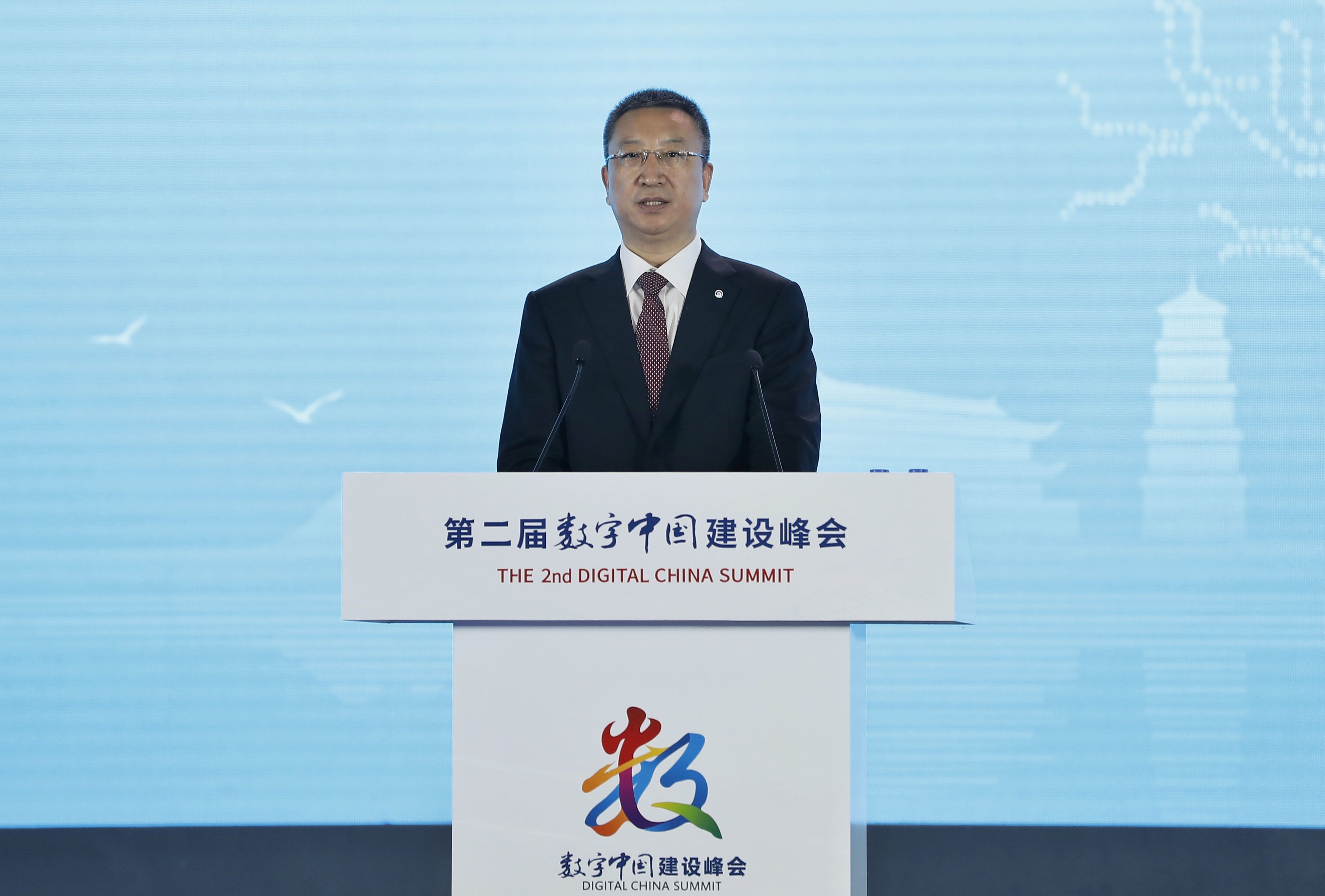 王新哲：加快工业互联网创新发展 促进新一代信息技术与制造业深度融合