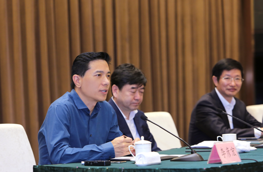李彦宏：未来民企高质量发展的最大动力是人工智能