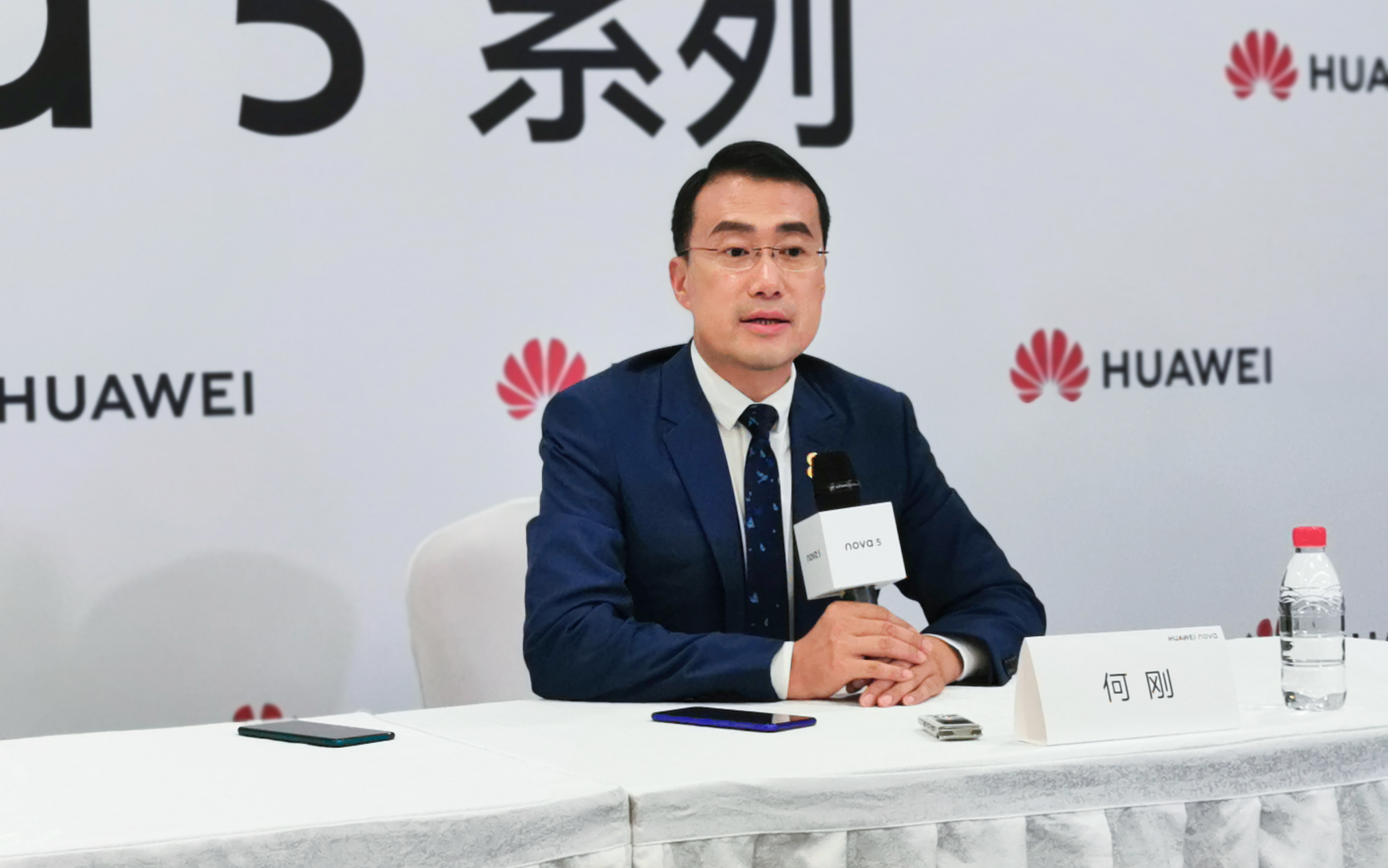 华为何刚：国内增长超出预期，Mate X预计8月左右国内发布