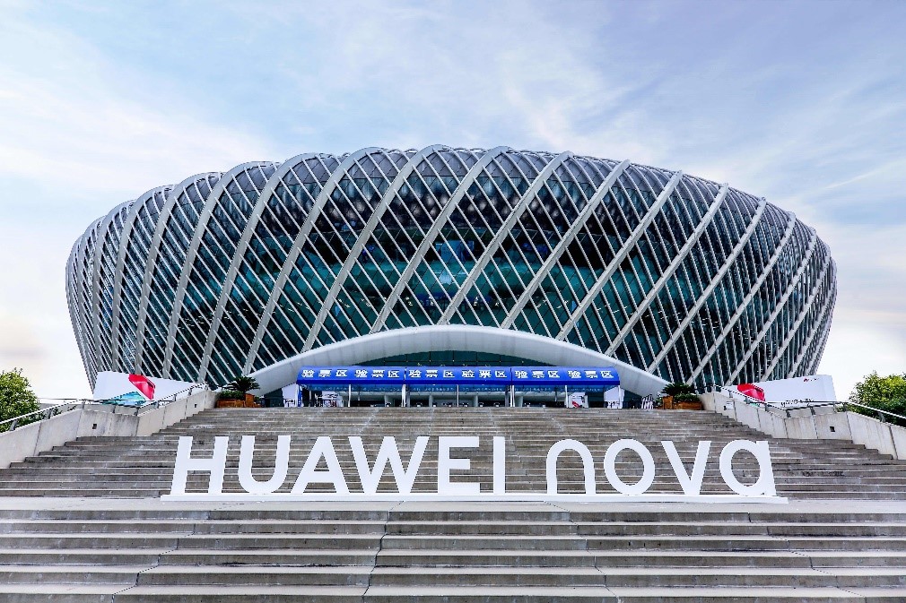 华为nova5系列发布：为年轻人定制的潮流自拍新机