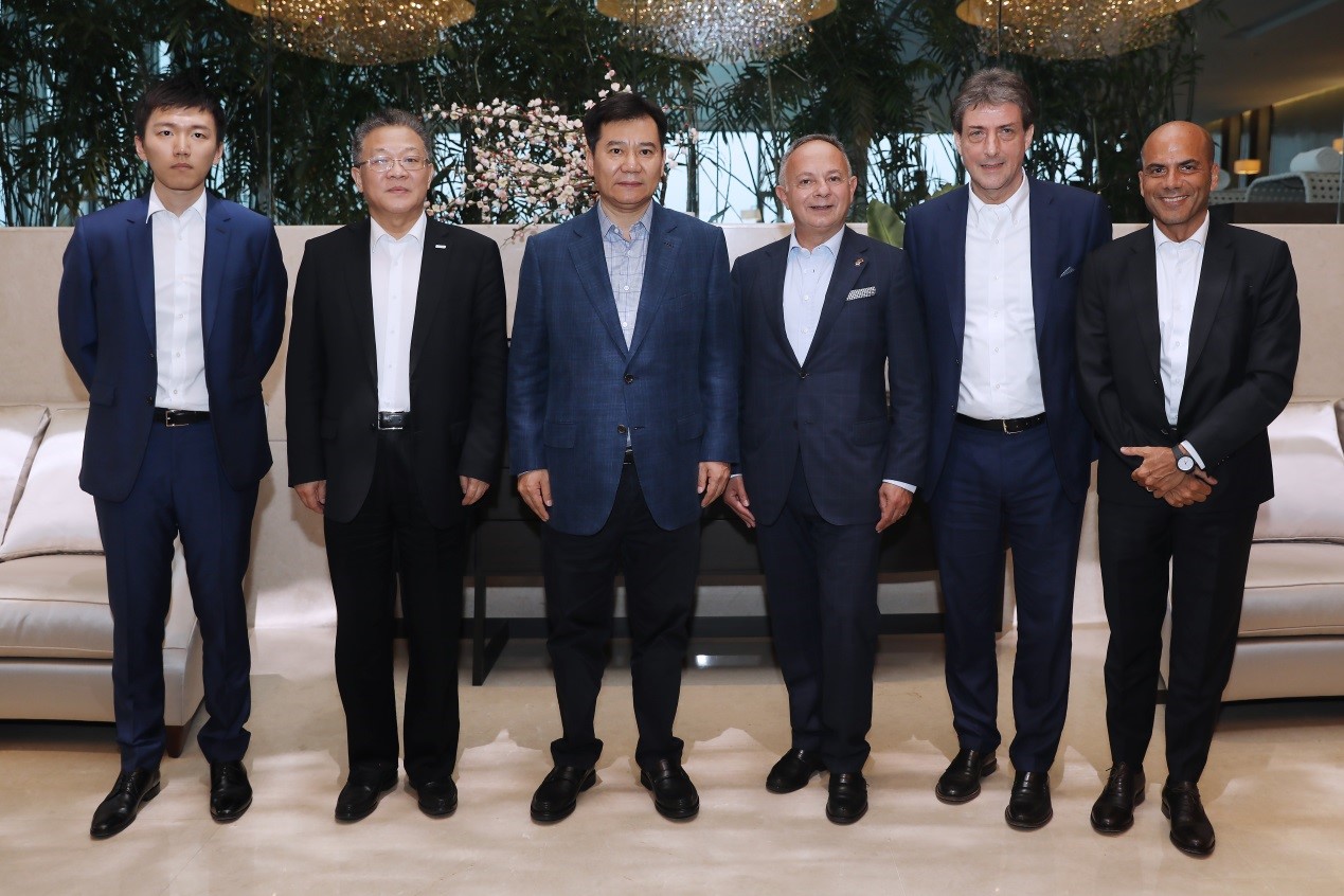 ITA到访苏宁 张近东:向意中小企业加大平台开放力度