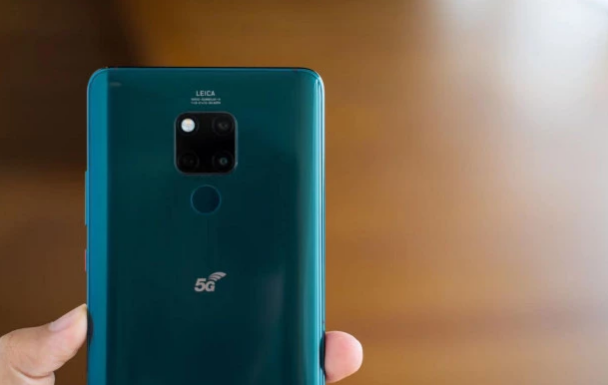 华为首款5G手机Mate20 X亮相：同时支持SA和NSA