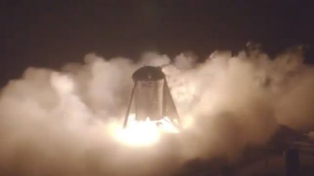 马斯克:SpaceX星际飞船原型测试版周末进行悬空两百米测试