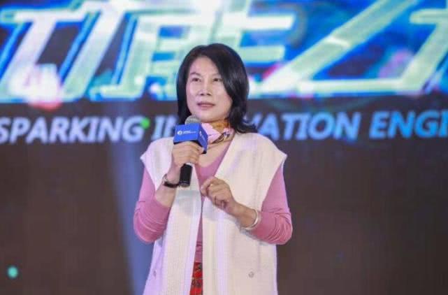 董明珠回应格力奥克斯之争：“斗”是离不开的