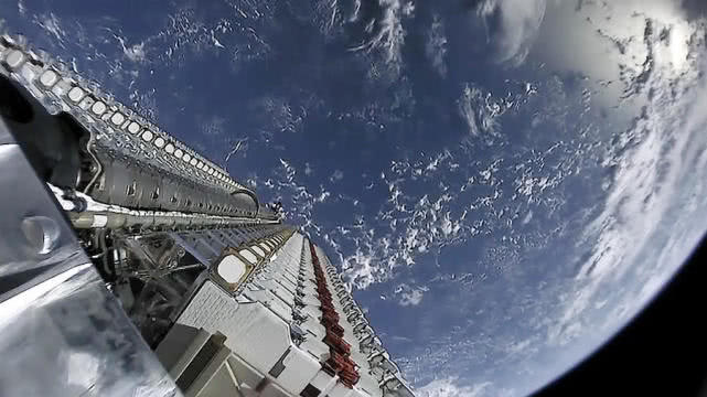 SpaceX将成最大卫星公司 四手火箭将送60颗星链卫星升空