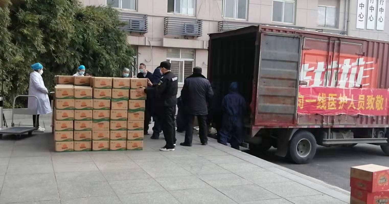 驰援疫区的“摆渡人”:武汉没那么可怕!