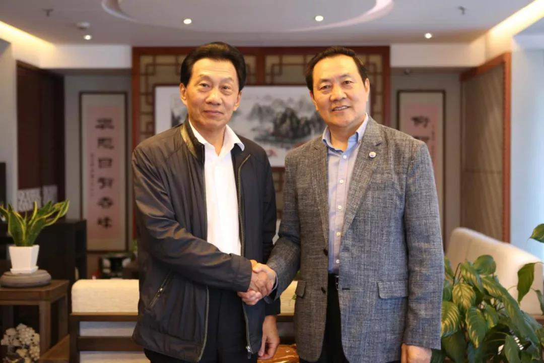 中国电子商会与中国亚洲经济发展协会签署战略合作协议