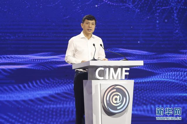 李彦宏：算法应主动了解用户的高级目标 而不是追随本能喜好