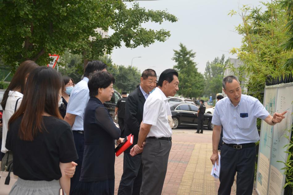 王宁会长应邀考察中实集团