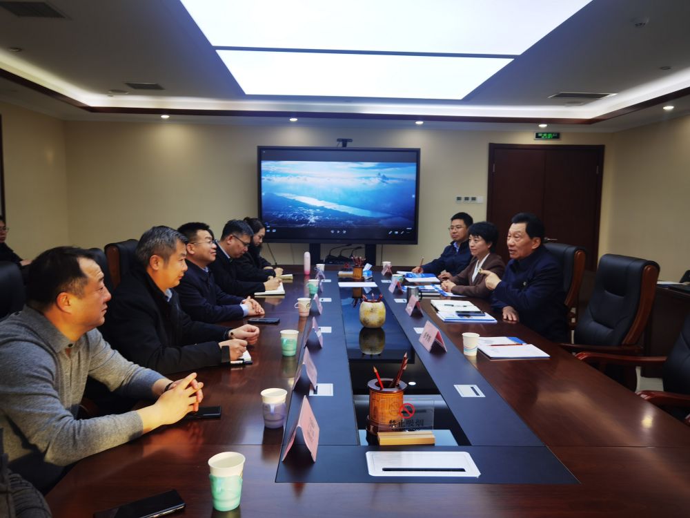河南省洛阳市老城区领导一行到访中国电子商会座谈交流