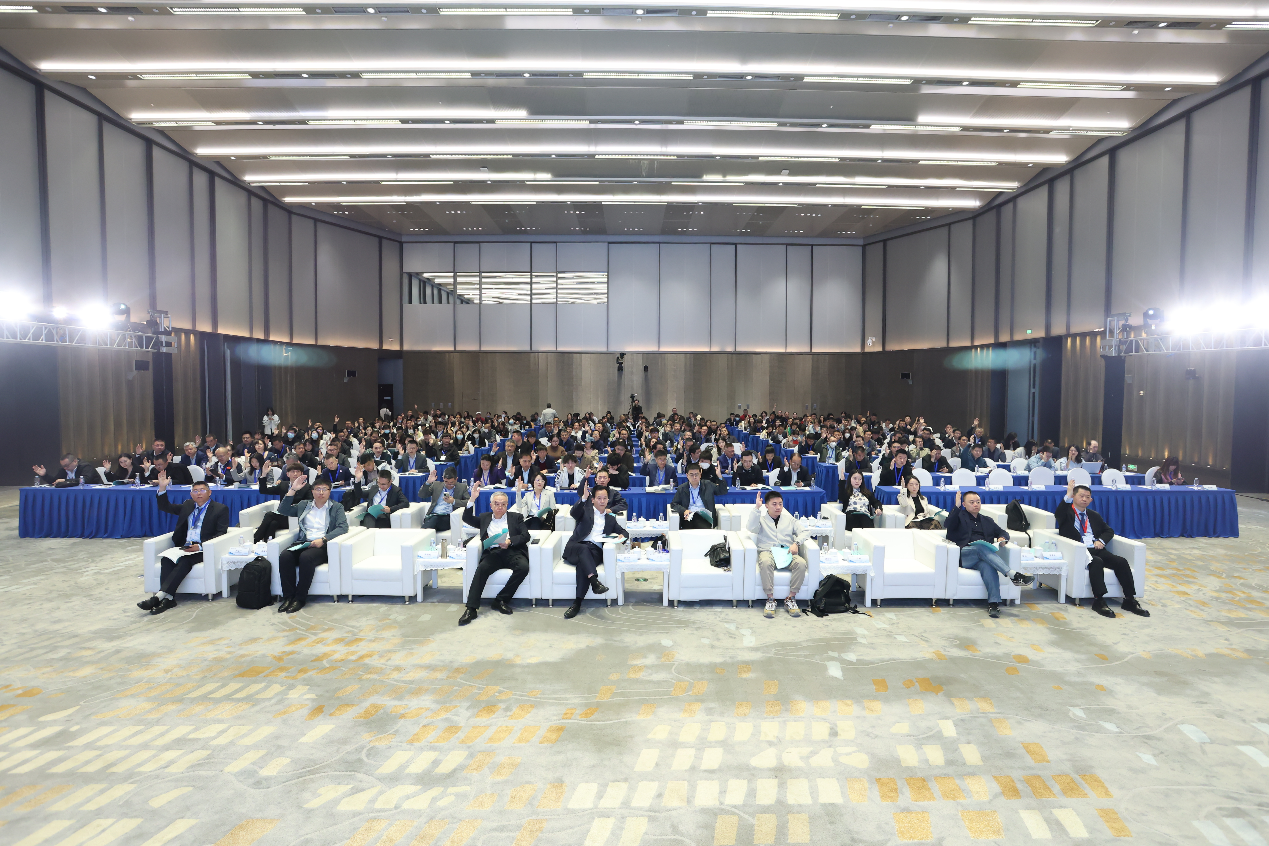 中国电子商会大模型应用产业专业委员会正式成立  构建大模型落地