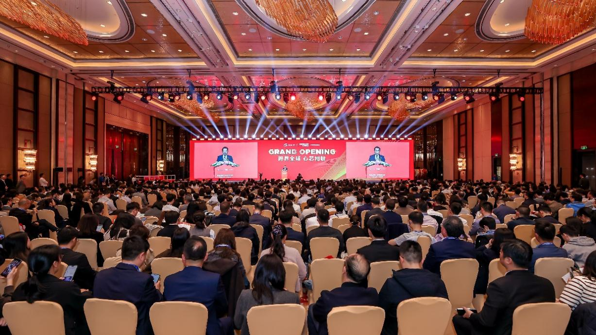 中国电子商会与国际半导体协会共同主办的“SEMICON/FPD China 2026”国际半导体展在上海盛大开幕 